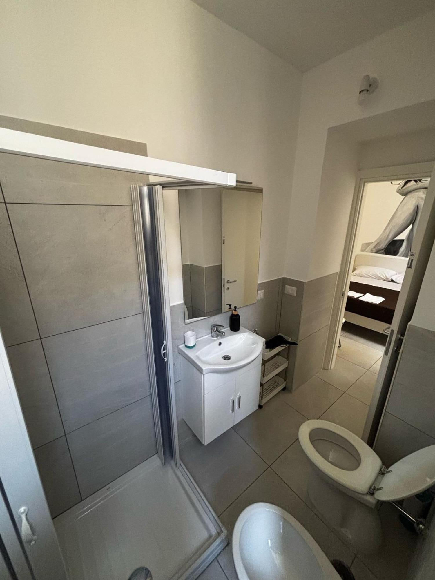 Niki Home Naples Luaran gambar