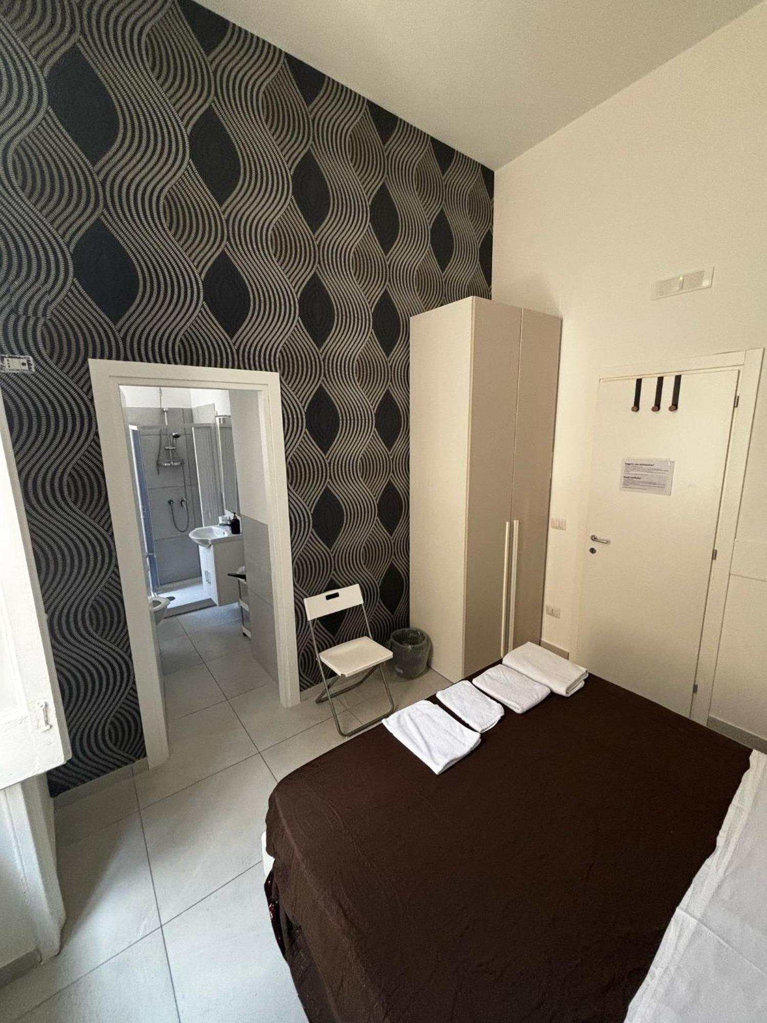 Niki Home Naples Luaran gambar